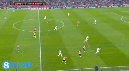 亨里希斯：基米希常会来问候受伤的我；想以主力身份踢世界杯