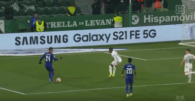 周薪飙升至30万英镑！阿森纳球星萨卡将续约五年，成为队内最高薪球员