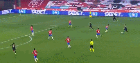 西超杯-亚马尔破门姆巴佩建功 巴萨5-2皇马夺冠