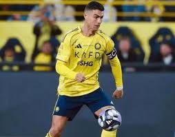 半场战报：本菲卡0-0勒沃库森，奥塔门迪中柱