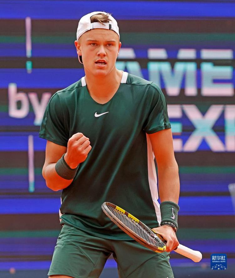 中不断提升 中不断提升